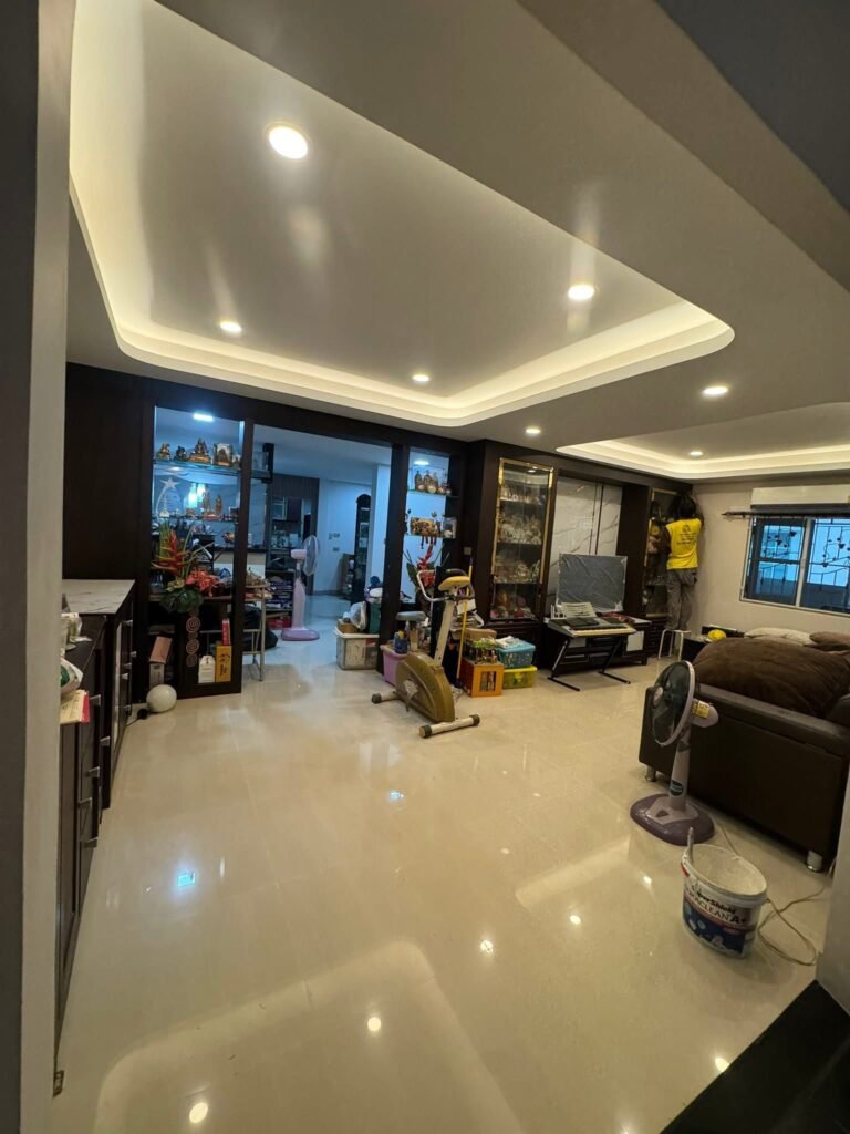 line_oa_chat_260717_165301_group_5.jpg